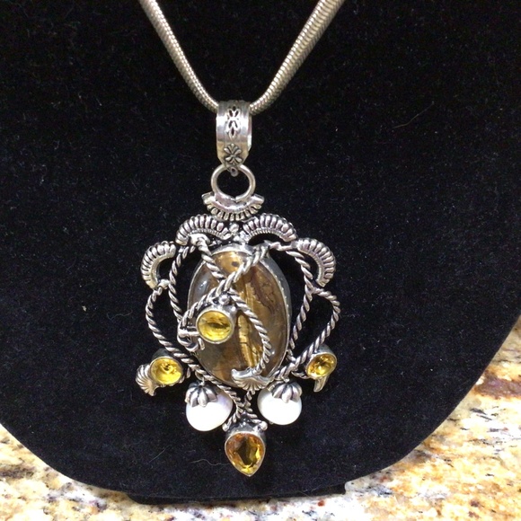 Very unique sterling, silver pendant with brown and topaz colored stones. - Picture 3 of 7